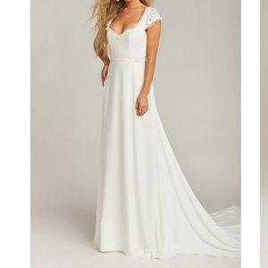 Show me your mumu Chantel Lace Wedding Dress